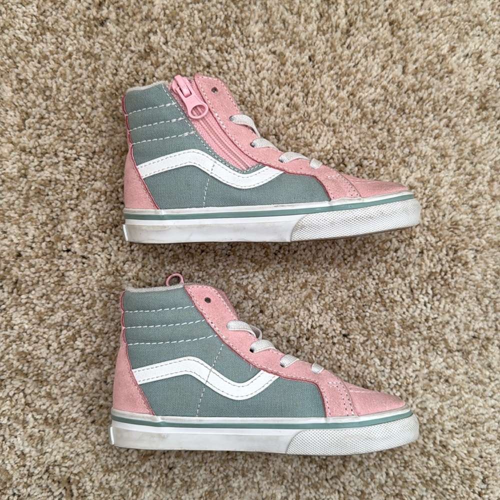 Vans high tops size 8